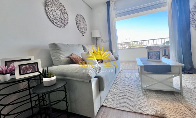 Wiederverkauf - Wohnung - Torrevieja - Punta prima