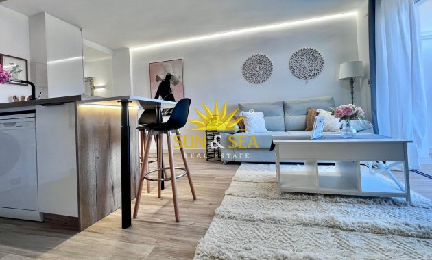 Wiederverkauf - Wohnung - Torrevieja - Punta prima