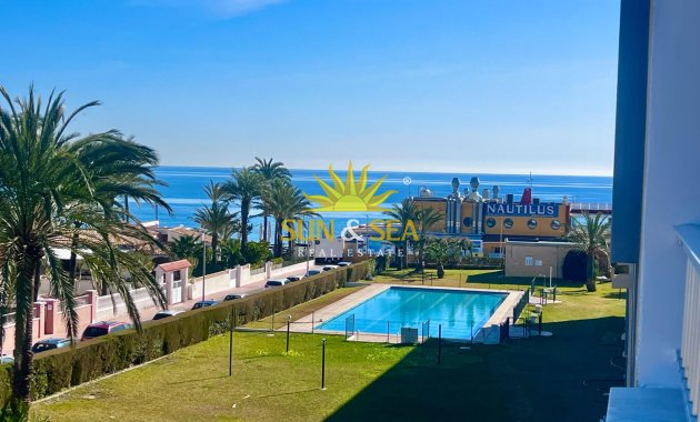 Wiederverkauf - Wohnung - Torrevieja - Punta prima