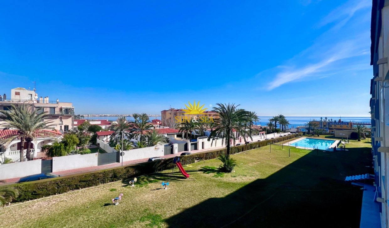Wiederverkauf - Wohnung - Torrevieja - Punta prima