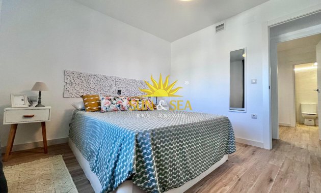 Wiederverkauf - Wohnung - Torrevieja - Punta prima