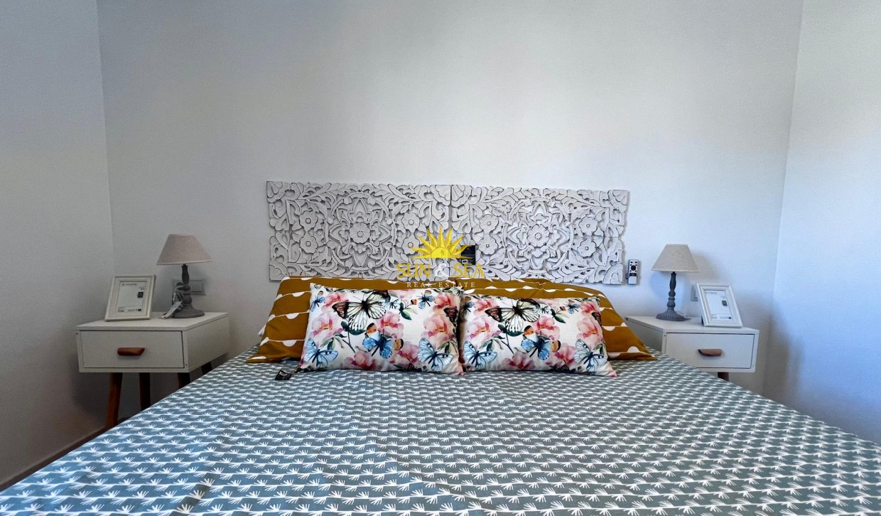 Wiederverkauf - Wohnung - Torrevieja - Punta prima