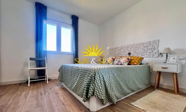 Wiederverkauf - Wohnung - Torrevieja - Punta prima