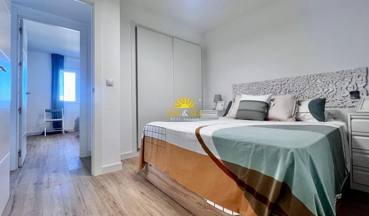 Wiederverkauf - Wohnung - Torrevieja - Punta prima