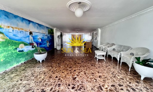 Wiederverkauf - Wohnung - Torrevieja - Punta prima