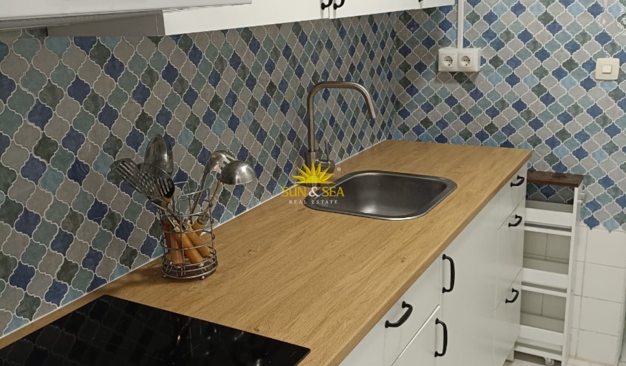 Kurzzeit-Vermietung - Wohnung - Benidorm