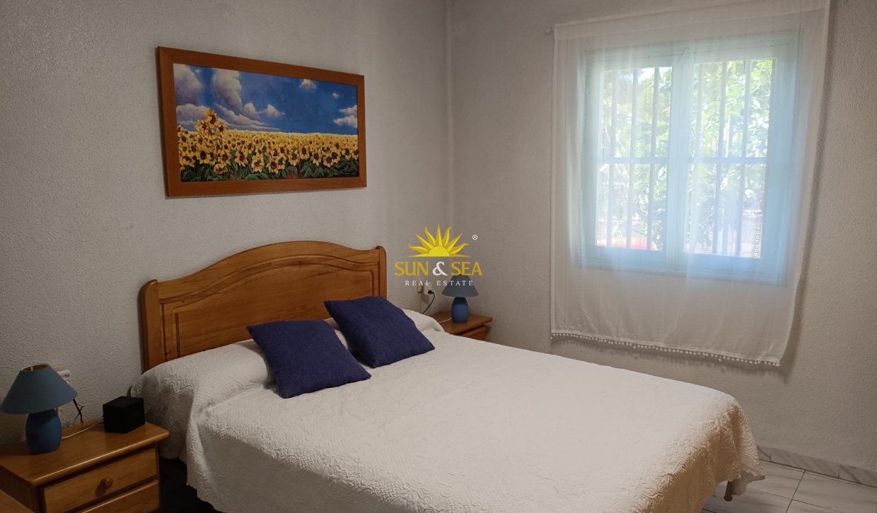 Kurzzeit-Vermietung - Wohnung - Benidorm