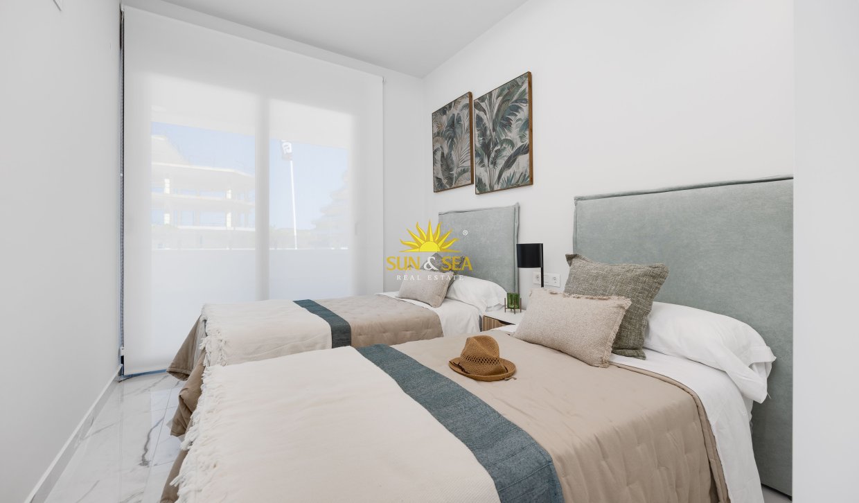 Obra nueva - Apartamento - San Miguel de Salinas