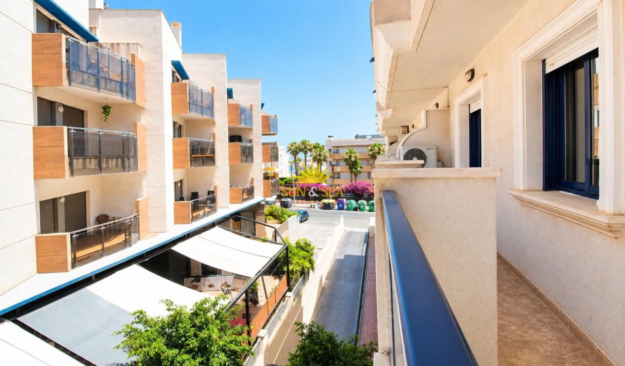 Herverkoop - Appartement - Orihuela Costa - La Regia