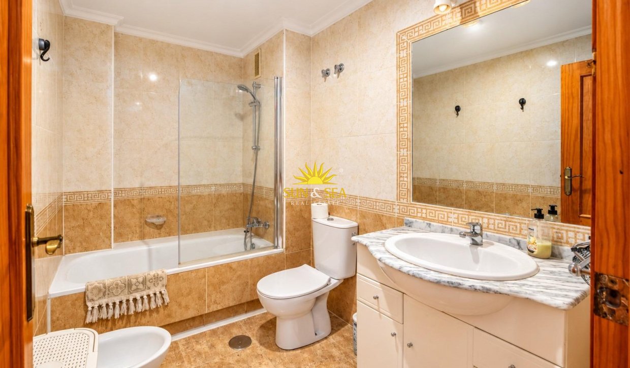 Herverkoop - Appartement - Orihuela Costa - La Regia