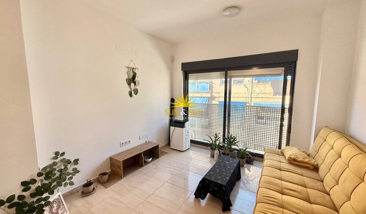 Lange Termijn Verhuur - Appartement - Alicante (Alacant)