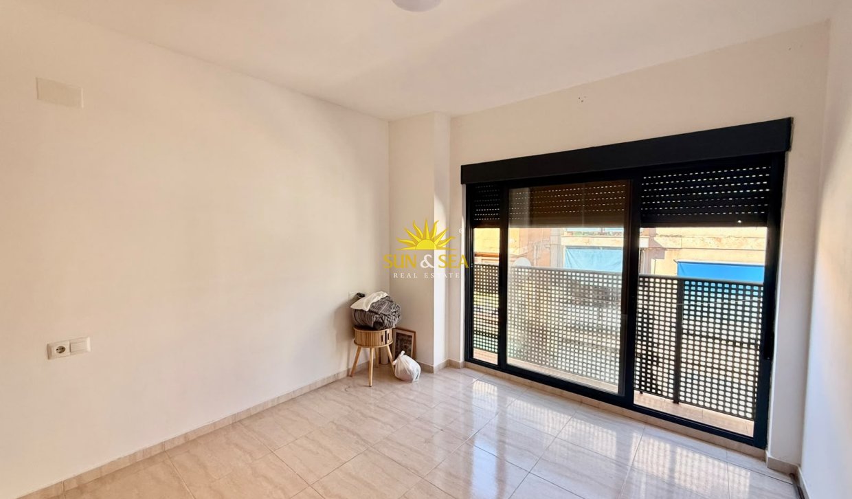 Lange Termijn Verhuur - Appartement - Alicante (Alacant)