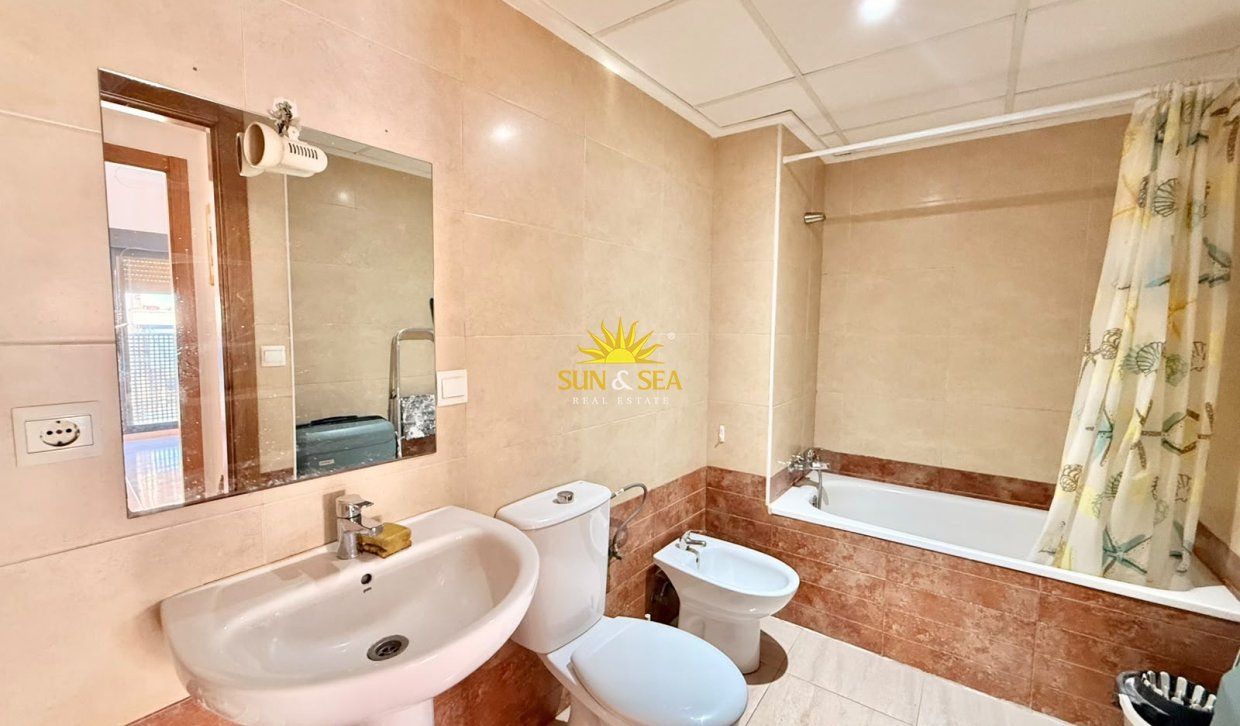 Lange Termijn Verhuur - Appartement - Alicante (Alacant)