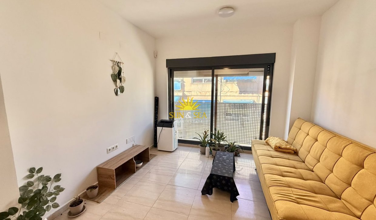 Lange Termijn Verhuur - Appartement - Alicante (Alacant)