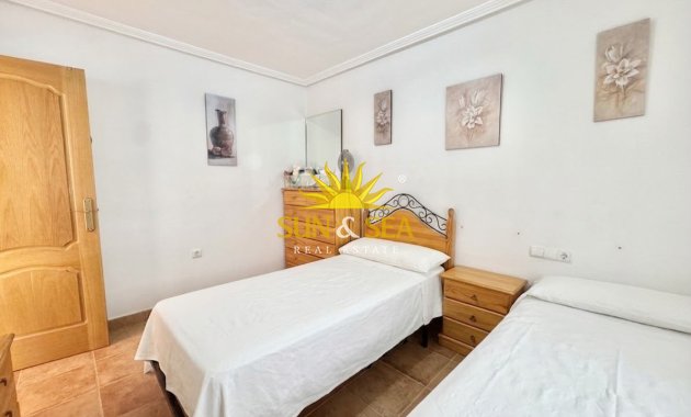 Langfristige Vermietung - Wohnung - Torrevieja - Centro