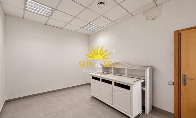 Herverkoop - Commercieel - Torrevieja - torrevieja