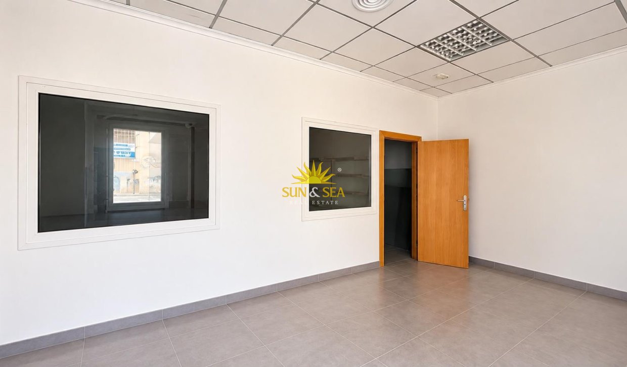 Herverkoop - Commercieel - Torrevieja - torrevieja