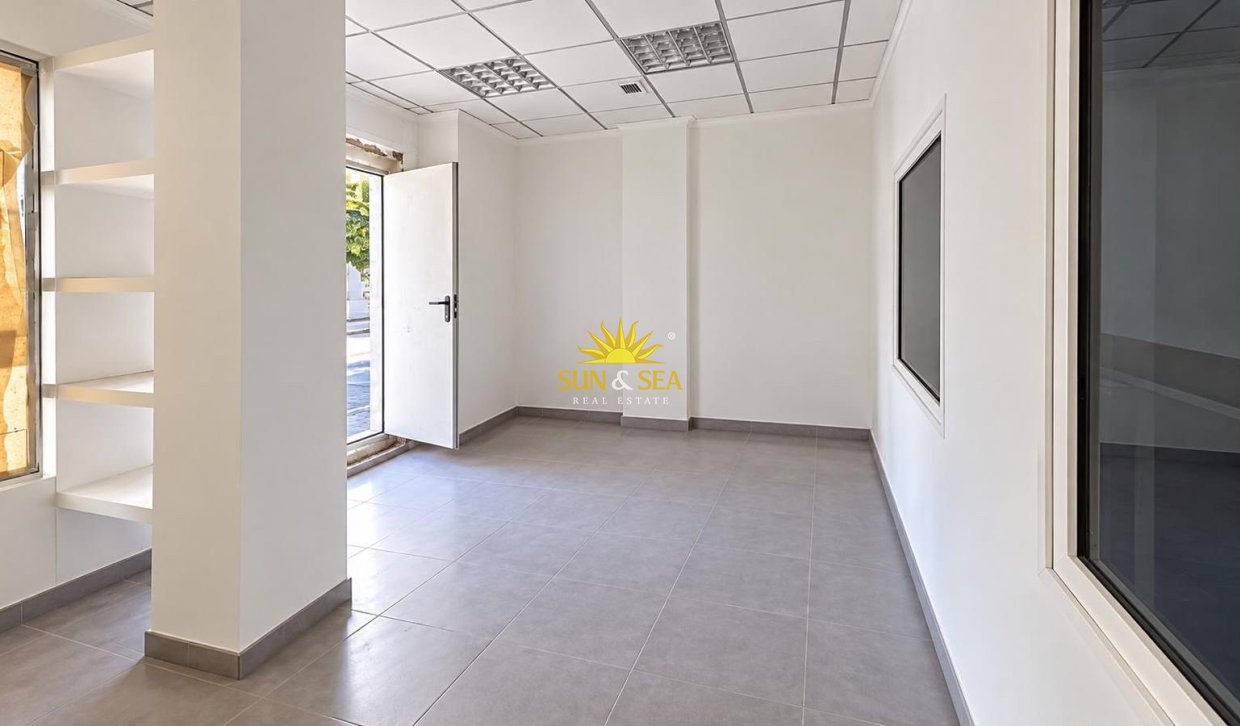 Herverkoop - Commercieel - Torrevieja - torrevieja