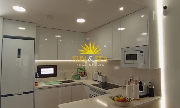 Lange Termijn Verhuur - Appartement - Finestrat