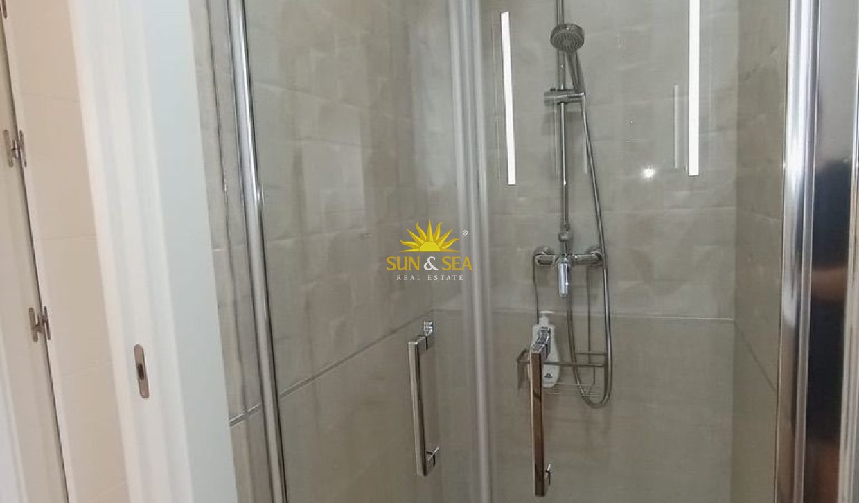 Lange Termijn Verhuur - Appartement - Finestrat