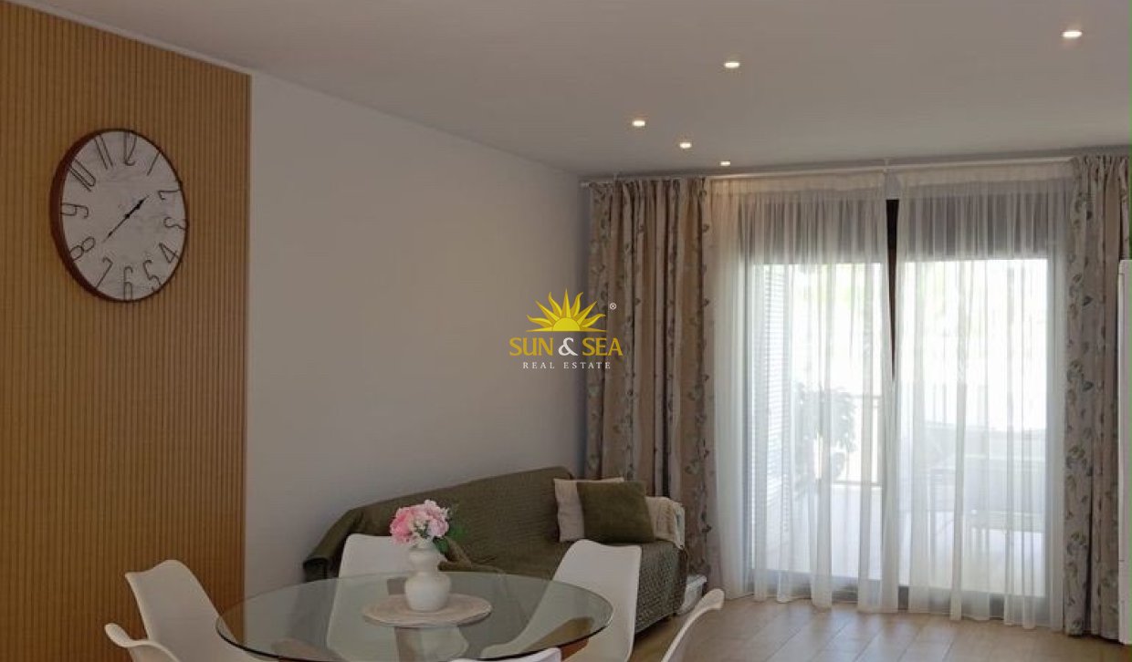 Lange Termijn Verhuur - Appartement - Finestrat