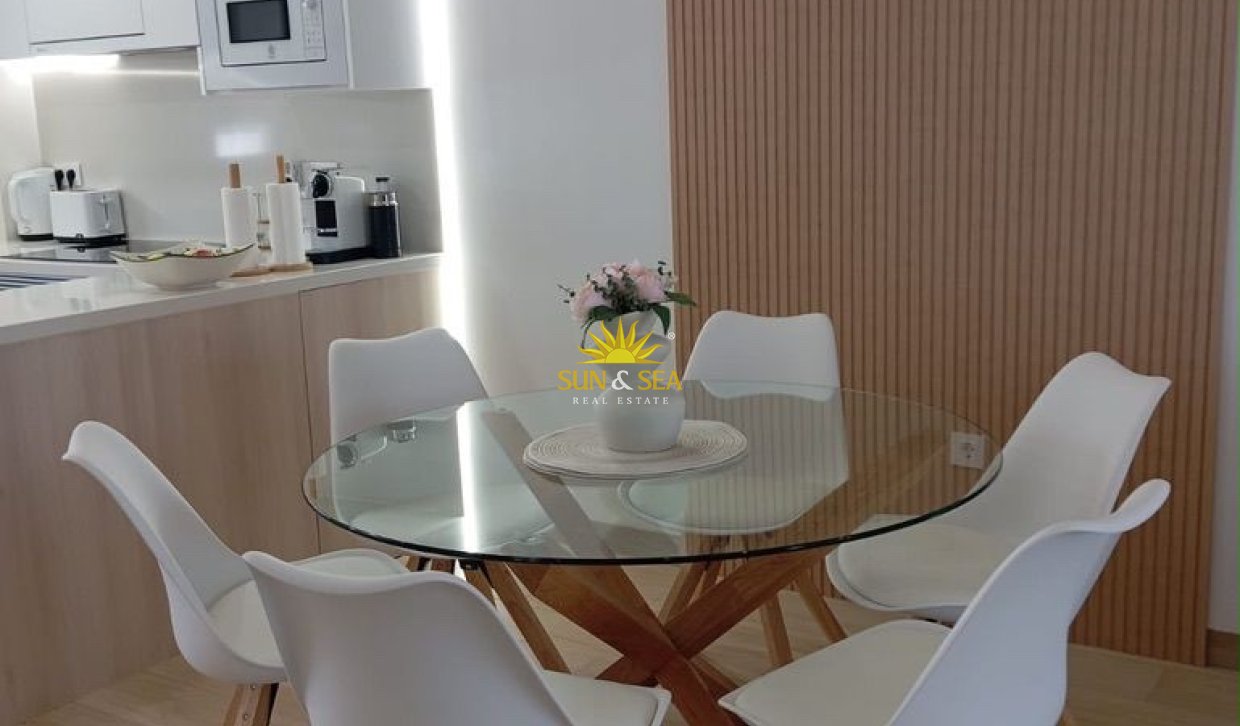 Lange Termijn Verhuur - Appartement - Finestrat