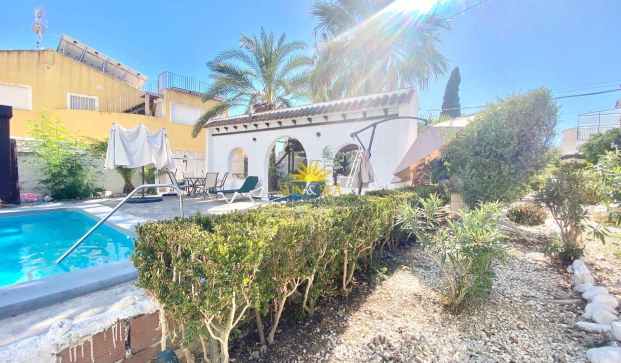Kurzzeit-Vermietung - Freistehende Villa - Finestrat - Cala de Finestrat