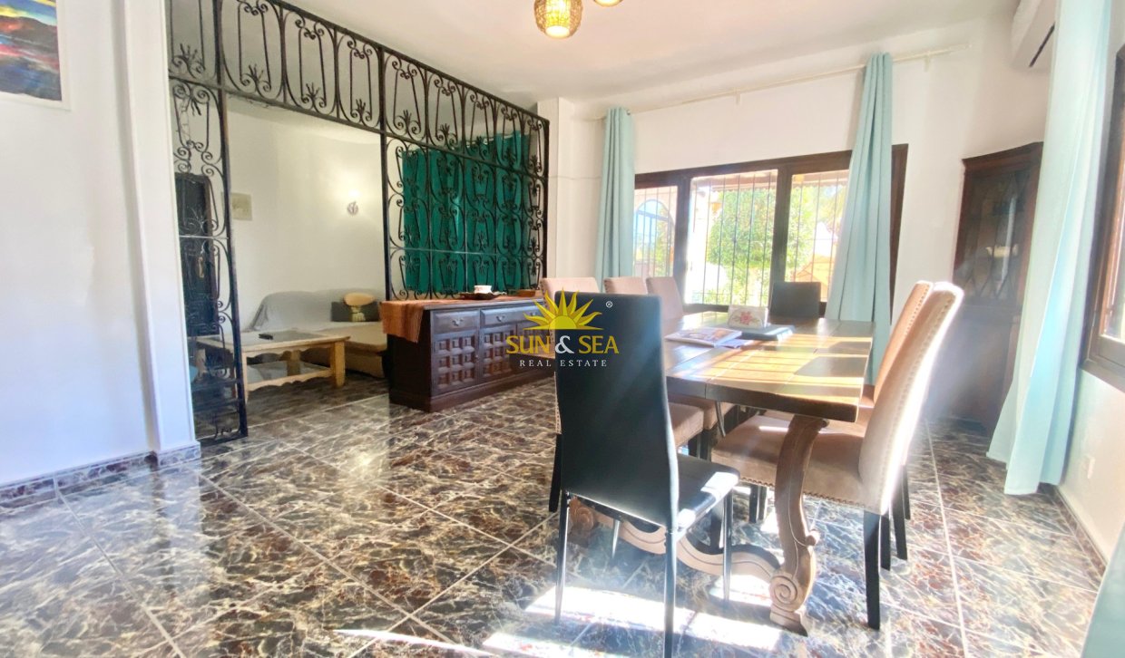 Kurzzeit-Vermietung - Freistehende Villa - Finestrat - Cala de Finestrat