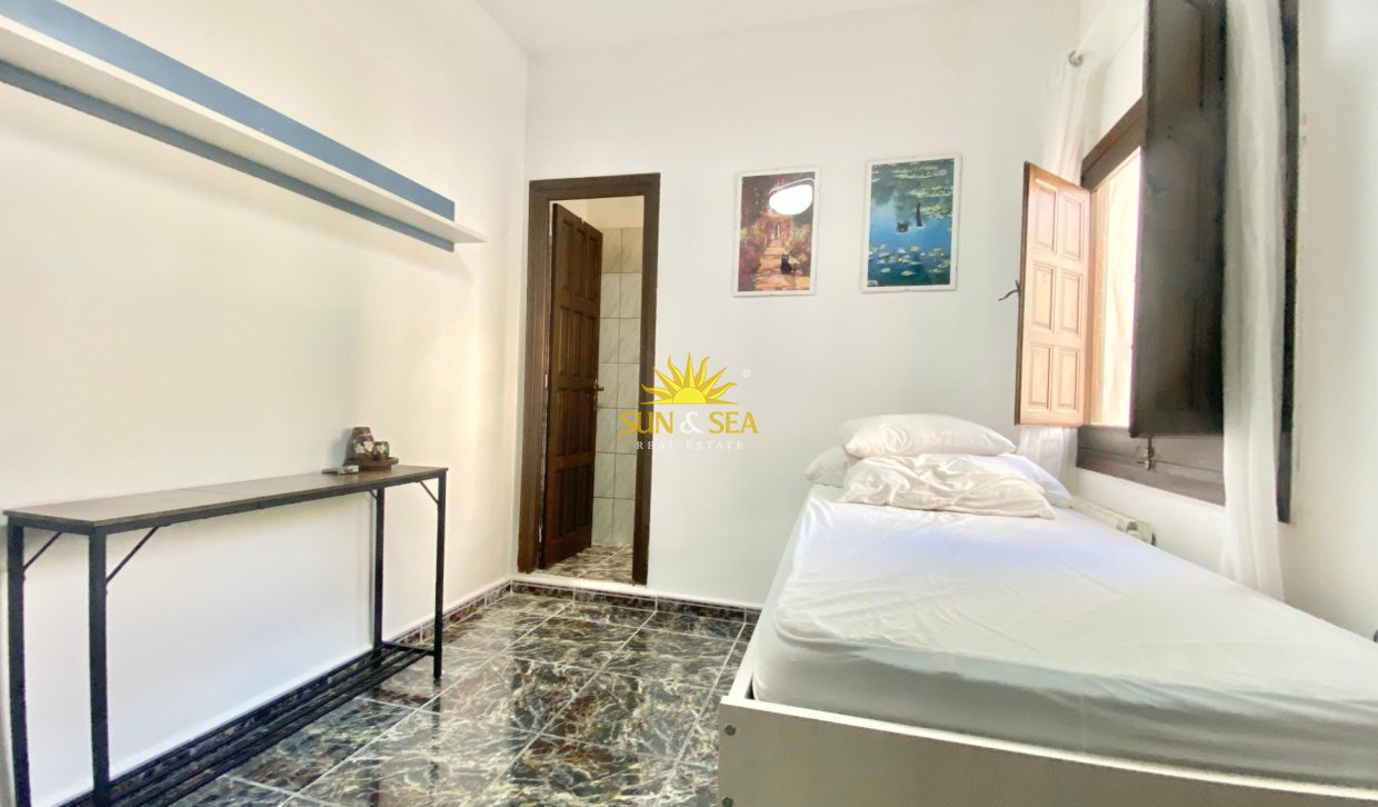Kurzzeit-Vermietung - Freistehende Villa - Finestrat - Cala de Finestrat