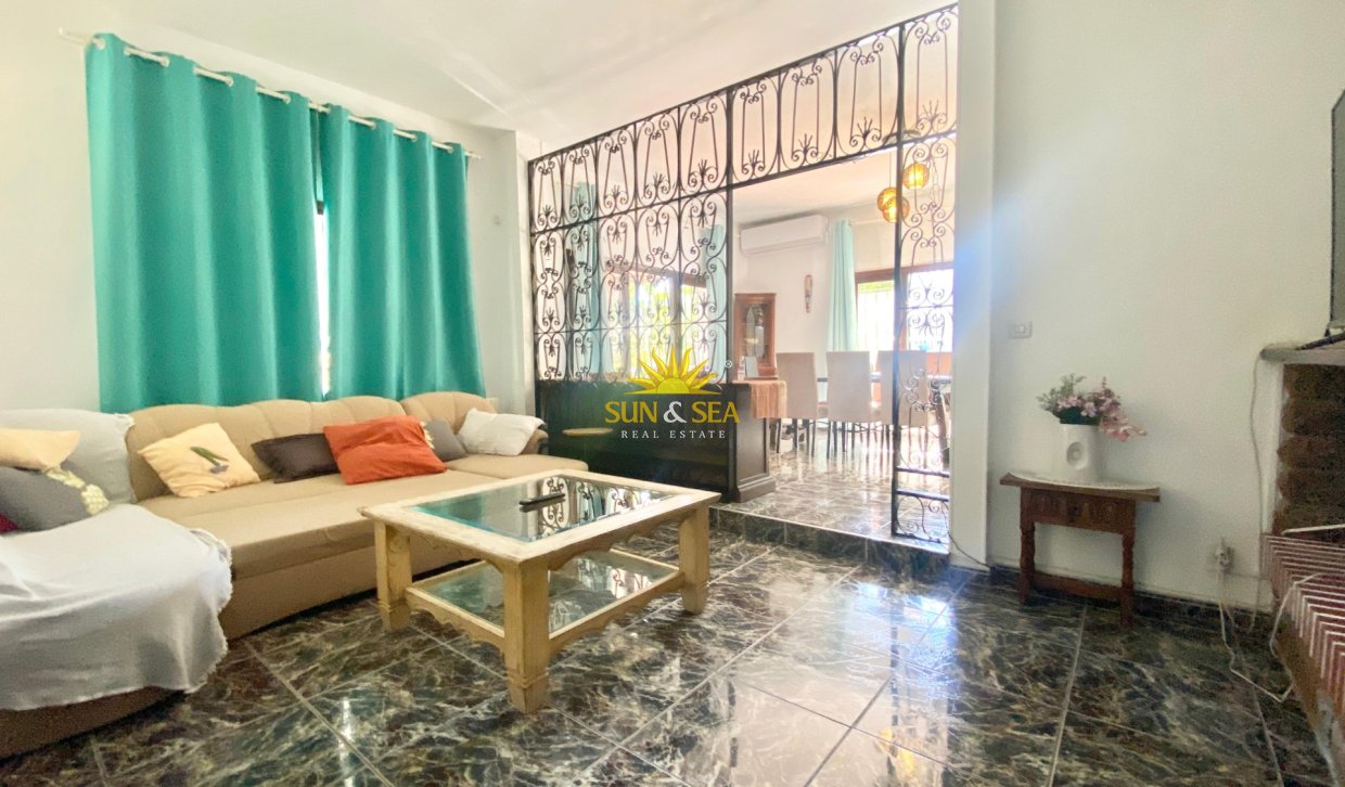 Kurzzeit-Vermietung - Freistehende Villa - Finestrat - Cala de Finestrat