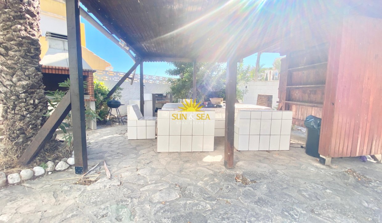 Kurzzeit-Vermietung - Freistehende Villa - Finestrat - Cala de Finestrat