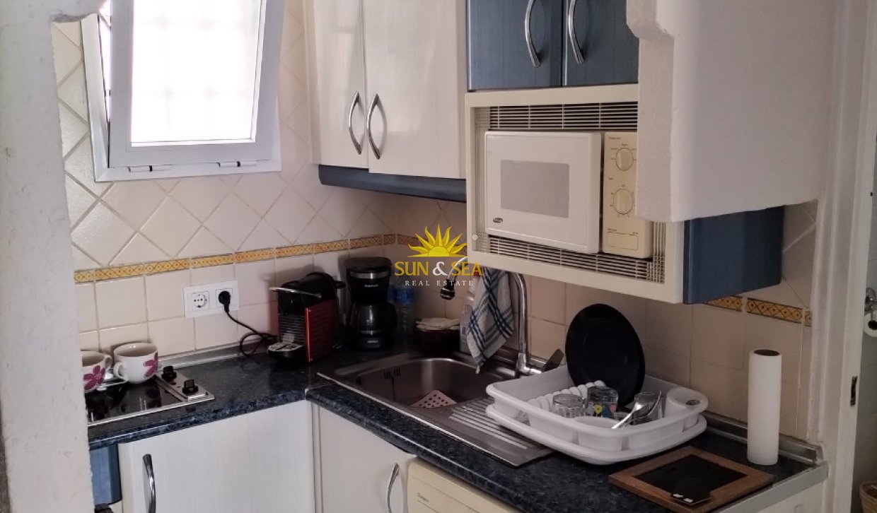 Kurzzeit-Vermietung - Wohnung - Benidorm