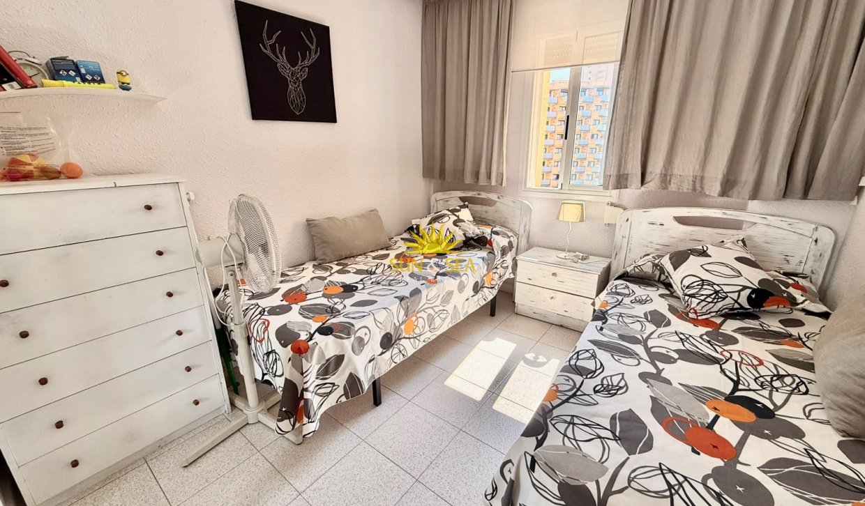 Kurzzeit-Vermietung - Wohnung - Benidorm