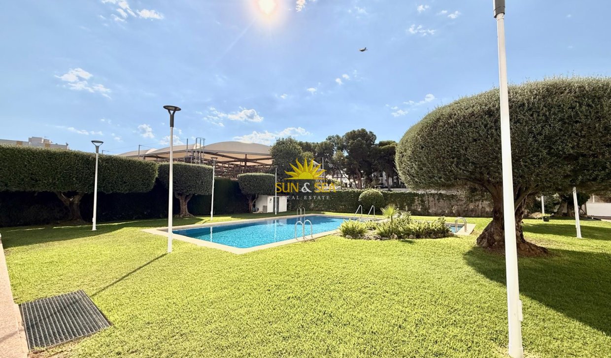 Kurzzeit-Vermietung - Wohnung - Benidorm