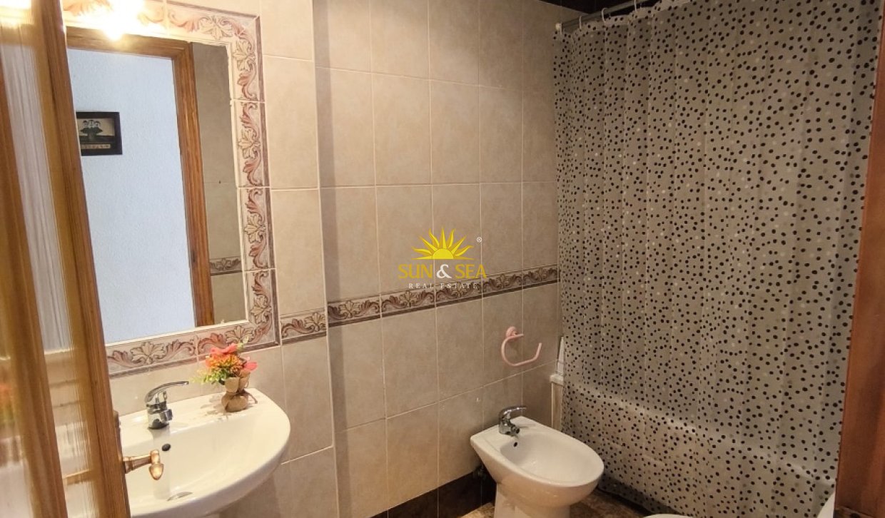 Langfristige Vermietung - Wohnung - 