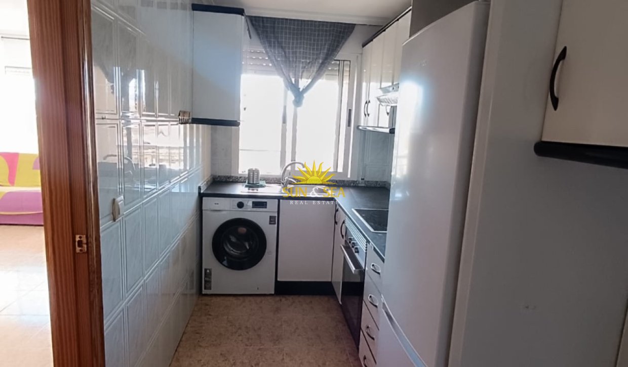 Langfristige Vermietung - Wohnung - 