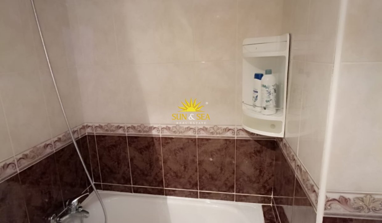 Langfristige Vermietung - Wohnung - 