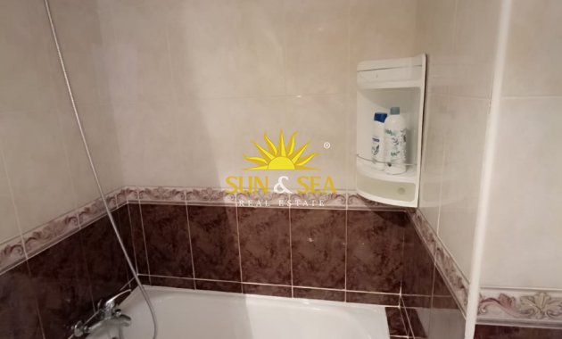 Langfristige Vermietung - Wohnung - 