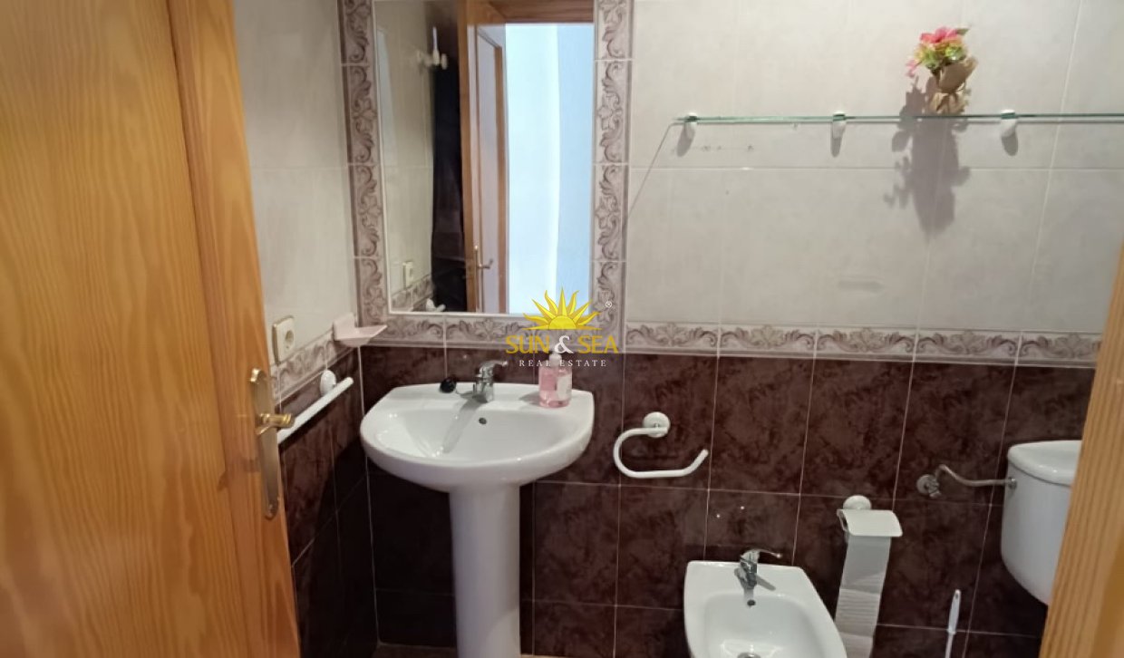 Langfristige Vermietung - Wohnung - 