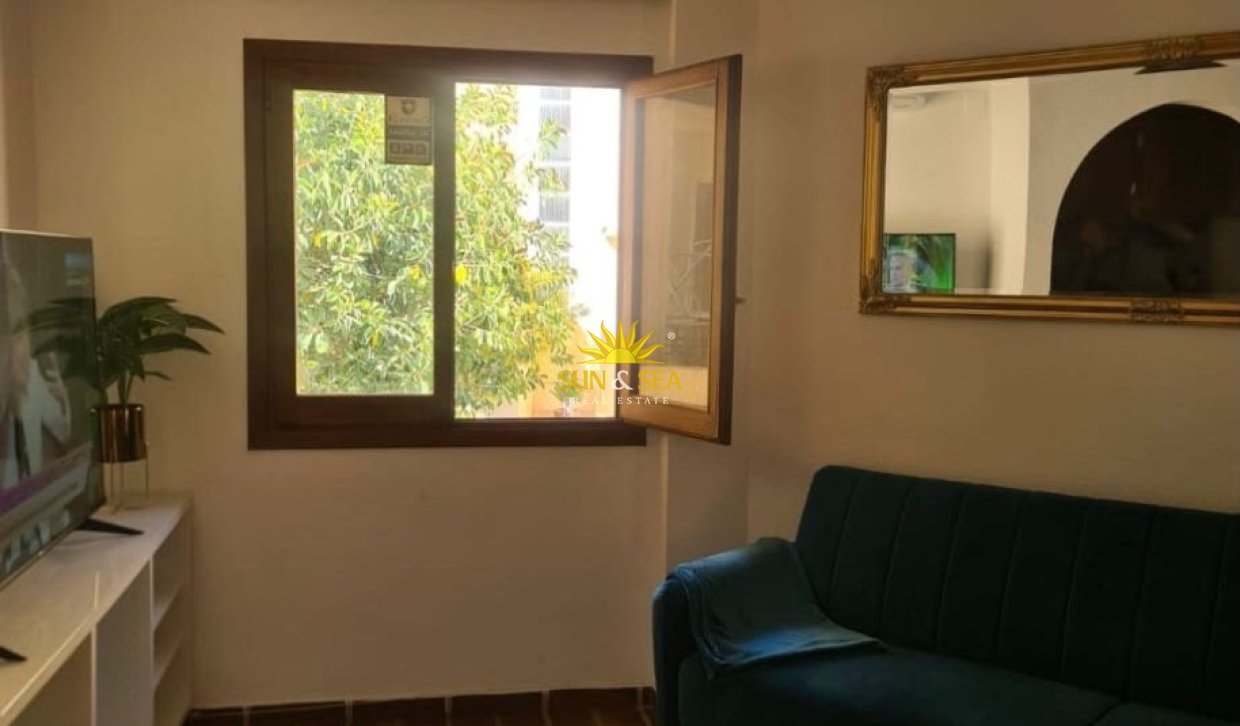 Langfristige Vermietung - Wohnung - Altea