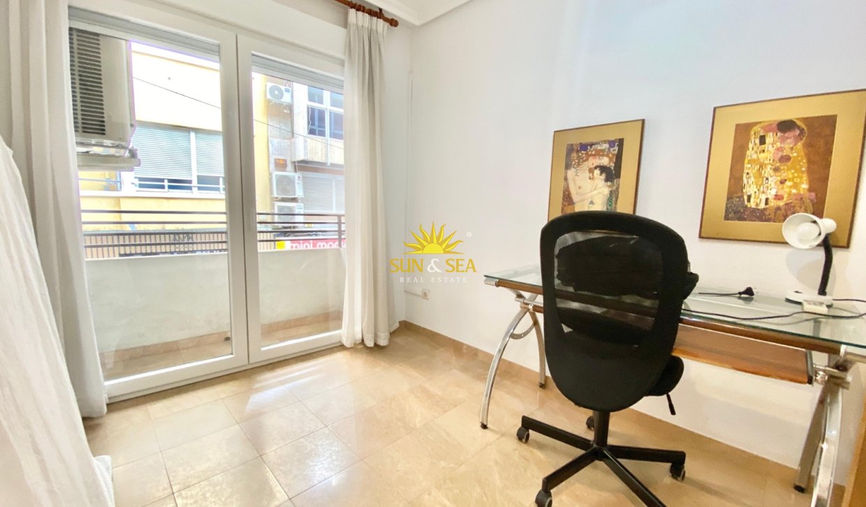 Langfristige Vermietung - Wohnung - Alicante (Alacant)