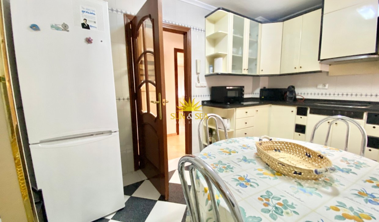 Langfristige Vermietung - Wohnung - Alicante (Alacant)
