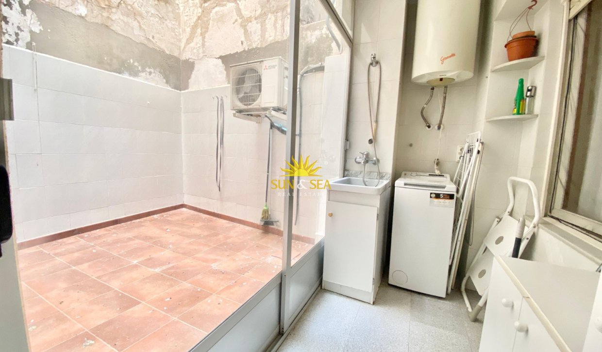 Langfristige Vermietung - Wohnung - Alicante (Alacant)