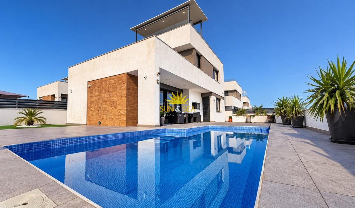 Kurzzeit-Vermietung - Villa - Orihuela Costa - Villamartín