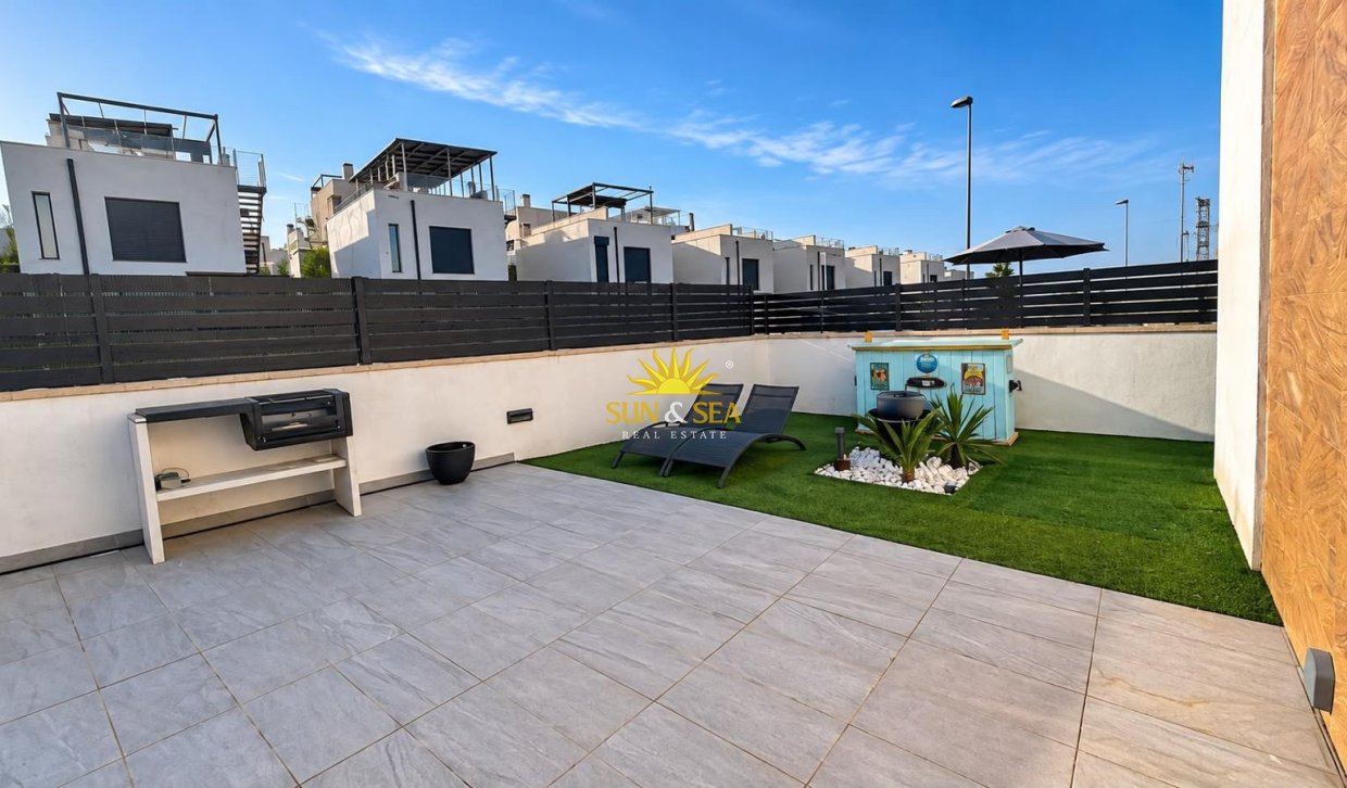 Kurzzeit-Vermietung - Villa - Orihuela Costa - Villamartín