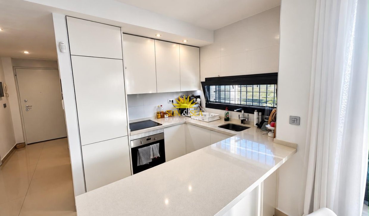 Kurzzeit-Vermietung - Villa - Orihuela Costa - Villamartín