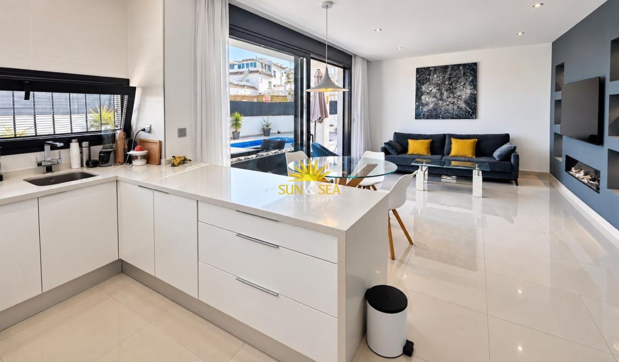 Kurzzeit-Vermietung - Villa - Orihuela Costa - Villamartín