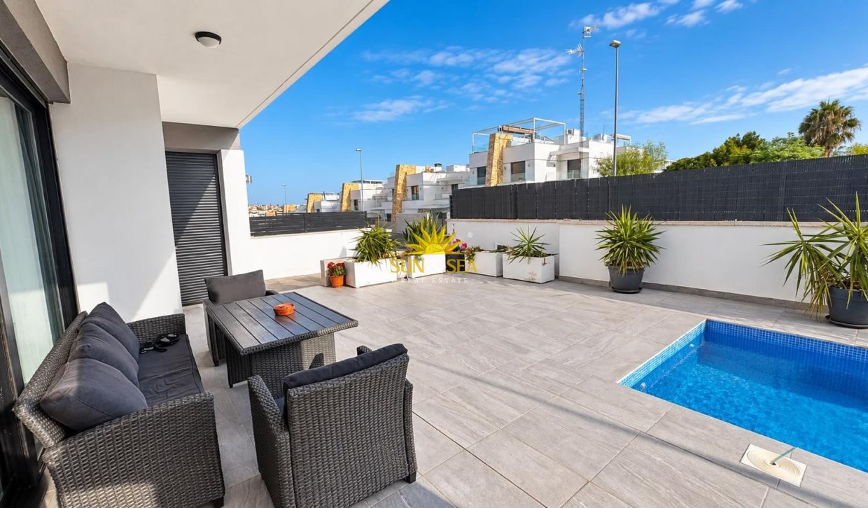 Kurzzeit-Vermietung - Villa - Orihuela Costa - Villamartín