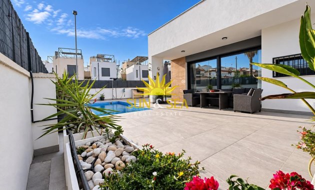 Kurzzeit-Vermietung - Villa - Orihuela Costa - Villamartín