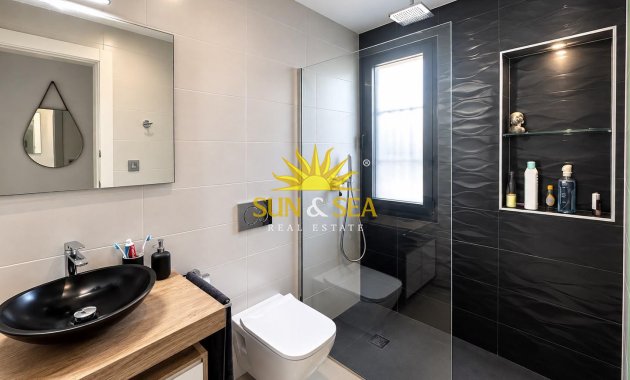 Kurzzeit-Vermietung - Villa - Orihuela Costa - Villamartín